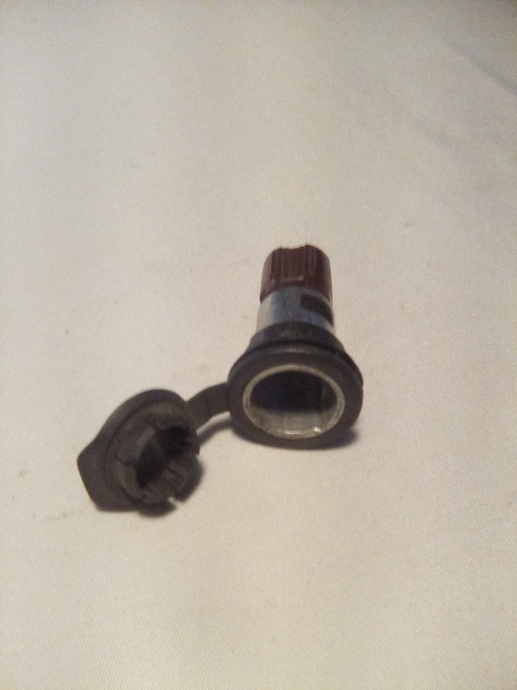 12V Lighter Socket Power Outlet