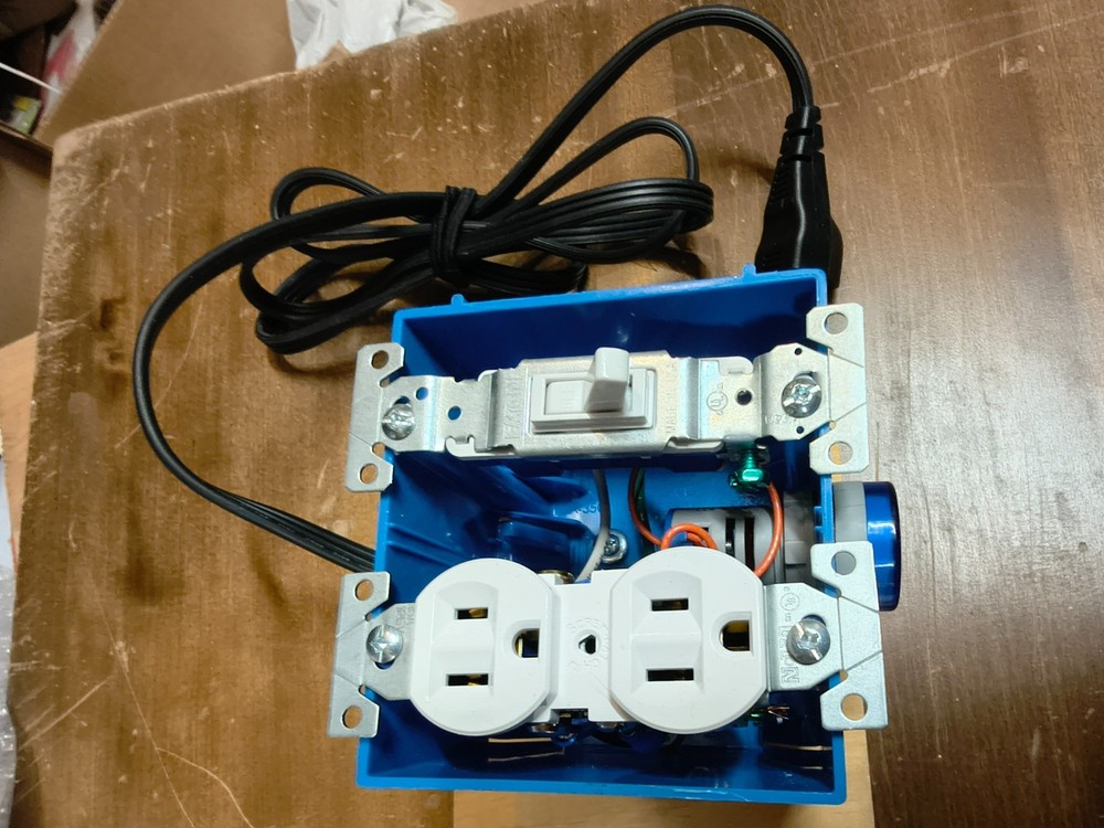 Dim Bulb Tester for Amplifiers current limiter *INCLUDING 60W bulb & METER*