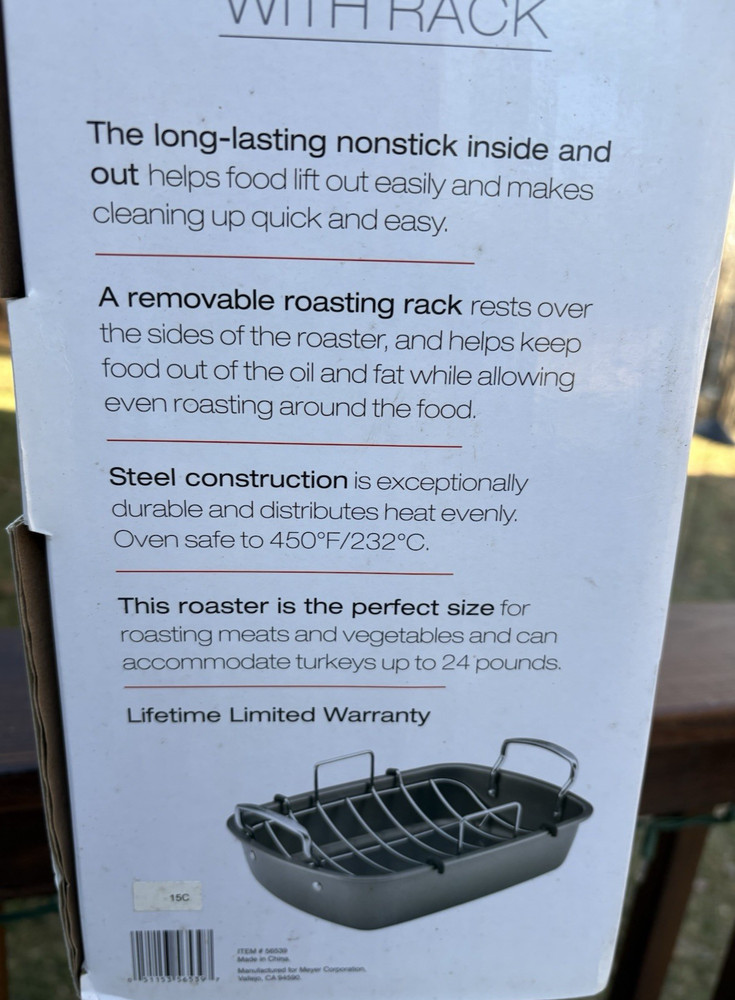 New Circulon Nonstick Roasting Pan With Removeable Rack 17" x 13"