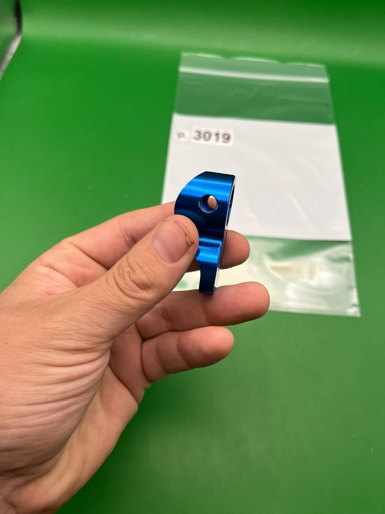 Autococker Back Block Blue