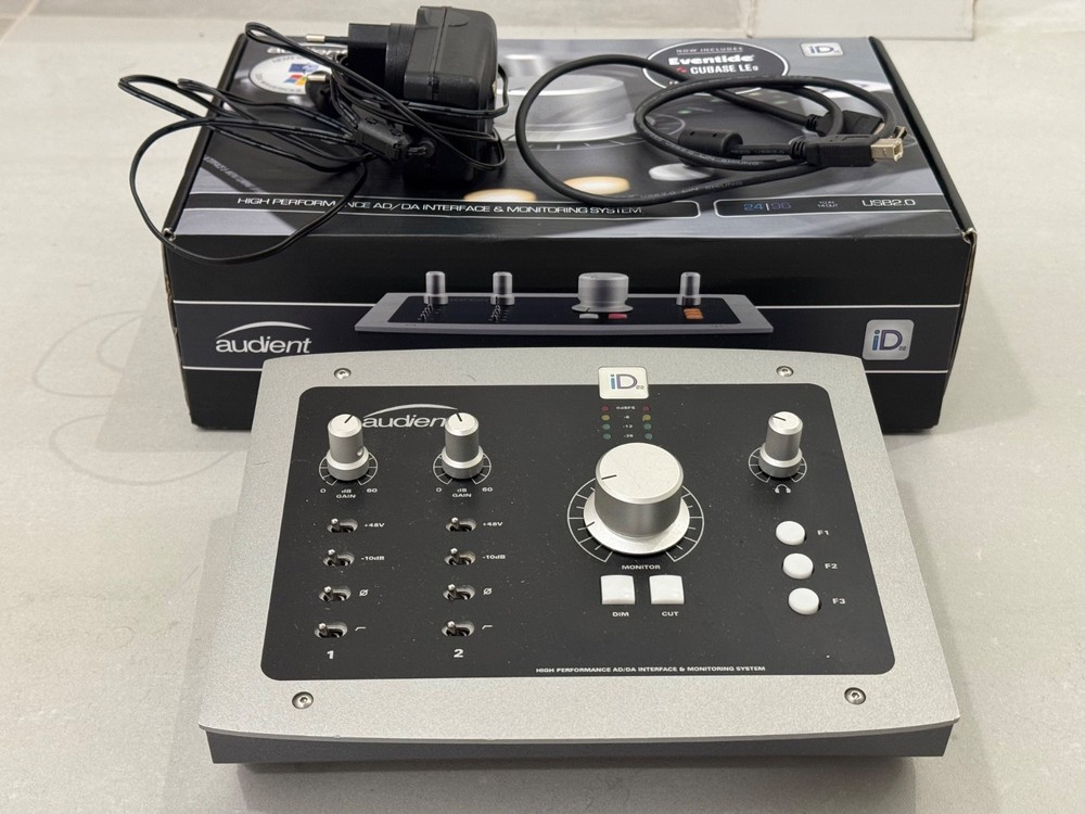 Audient iD22 Desktop USB Audio Interface 2010s - Black/Grey