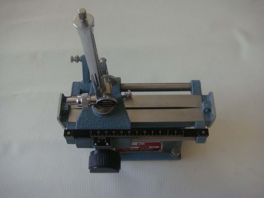 NARDA Impedance Meter Model: 220