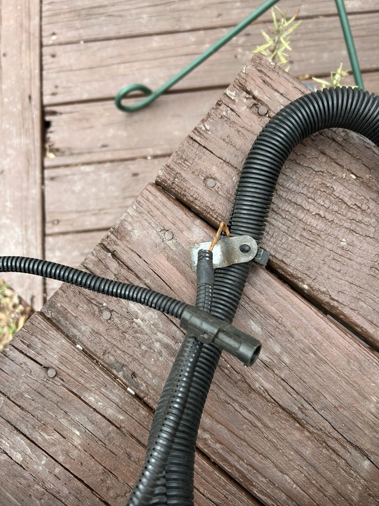 1985-87 Camaro Firebird V8 GM ECM Serv. Computer Brain Module and wiring harness