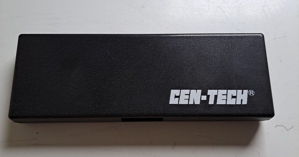 Digital caliper with case, Cen Tech