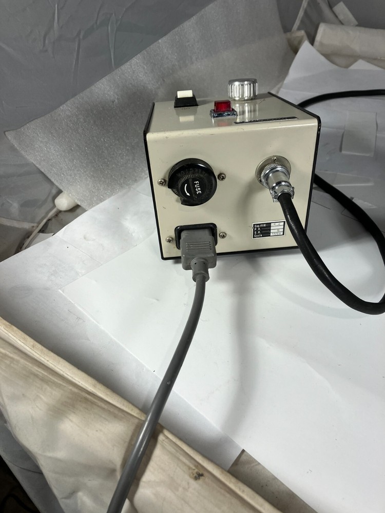 Unitron toolmakers microscope extension illuminator 4-8v transformer complete