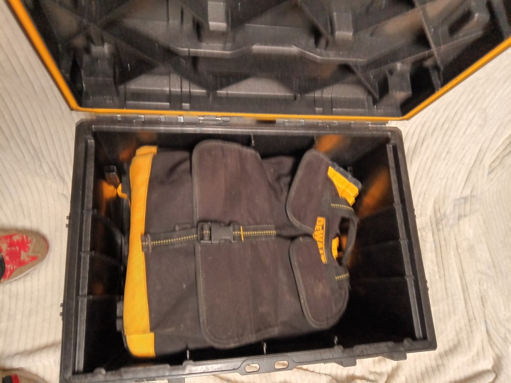 DeWalt Toughsystem Modular Cordless Tools Toolbox Backpack Contractors Combo Set