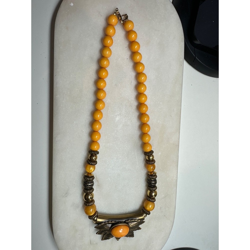 Vintage Flower Choker