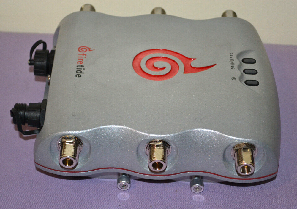 Firetide 5200 HotPoint Wireless Access Point With Bracket -- Excellent