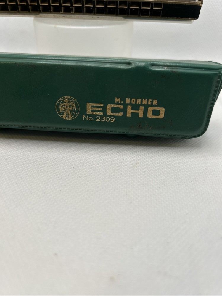 Hohner Echo 2309/32 Tremolo Harmonica 2 1/2 Octaven