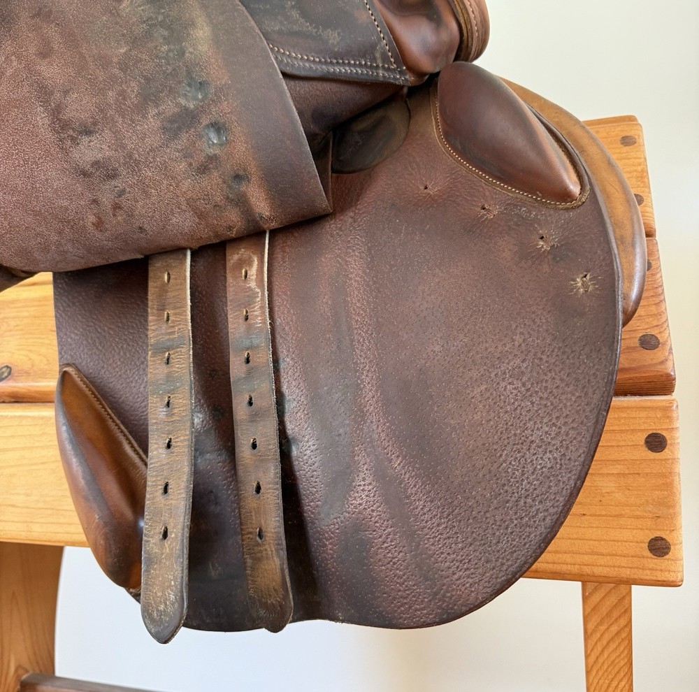 Bruno Delgrange Virtuose 17” seat 4A Flap