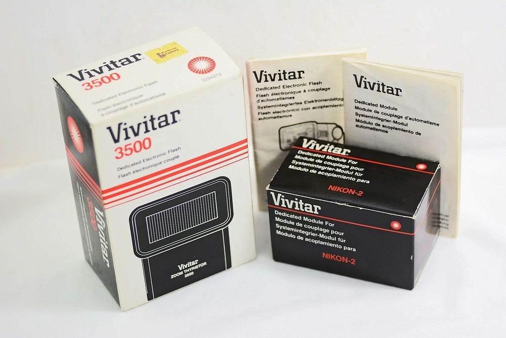 VIVITAR 3500 DEDICATED NIKON CAMERA FLASH UNIT WITH INSTRUCTIONS