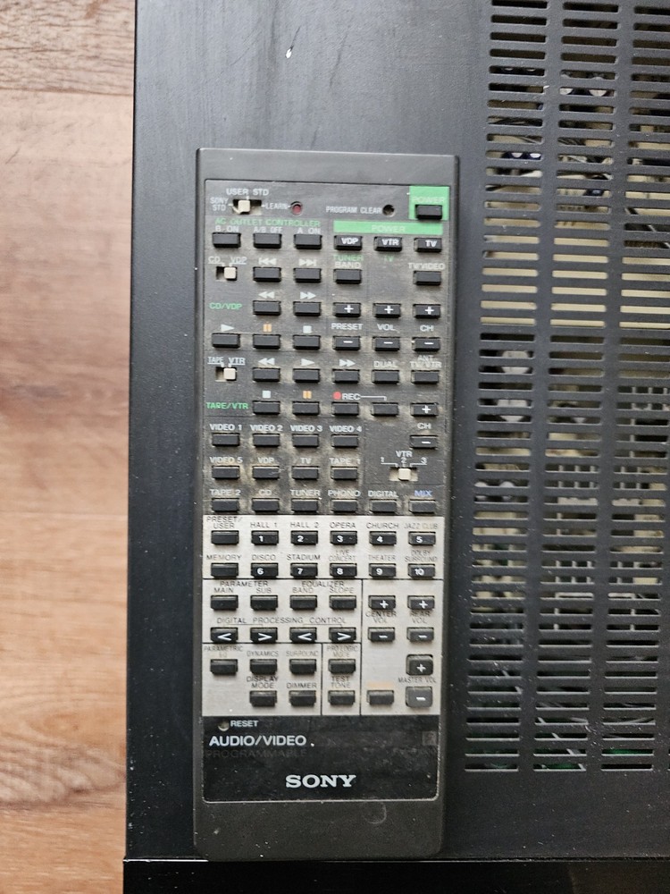 Sony TA-E1000ESD Digital ES Series Preamplifier With Remote