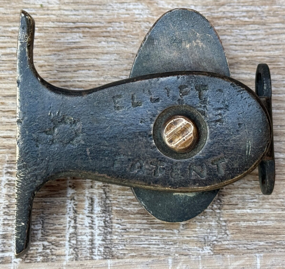 VINTAGE BRASS PULLEY SASH WINDOW PULLEY
