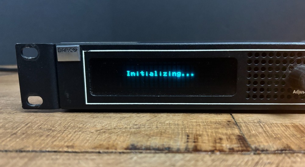 Barco PDS-902 SDI Digital Switcher unit with power cable