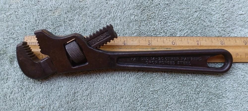 Lawson Mfg. 8" Obtuse Angle Adjustable Monkey Wrench