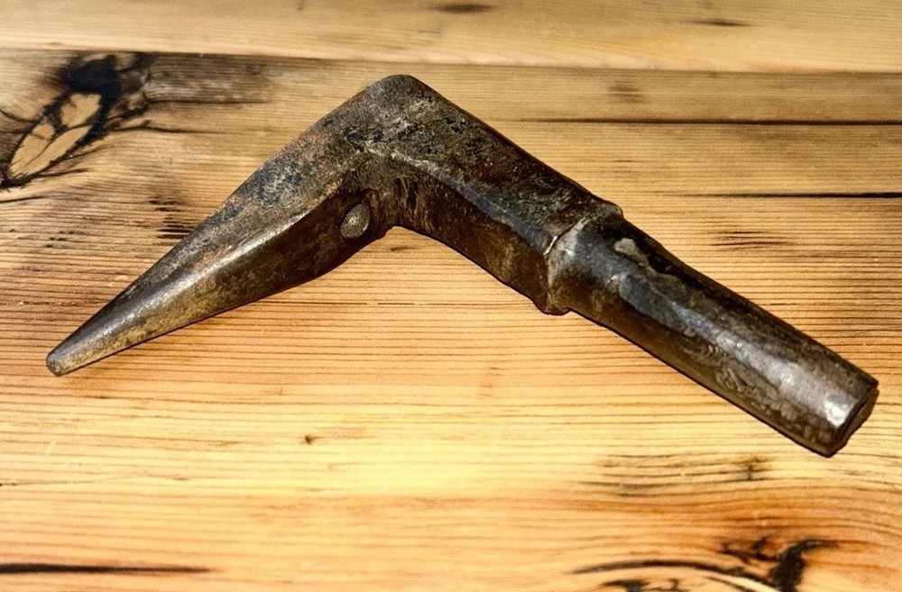 Antique Hand-forged Blacksmith Bench Stake/heavy  early handmade