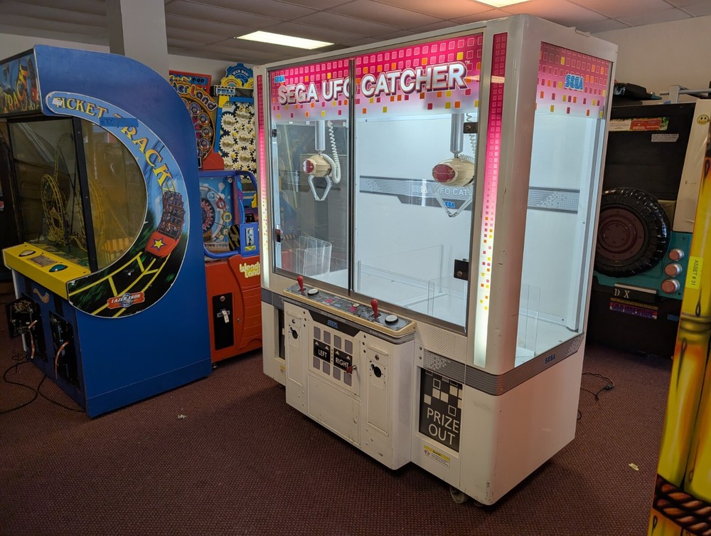 Sega UFO Catcher Claw Machine
