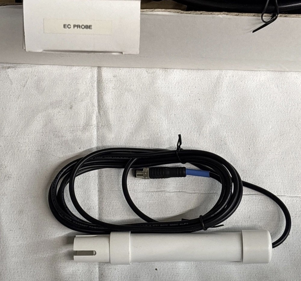 Bluelab pro controller with solenoid dosing system