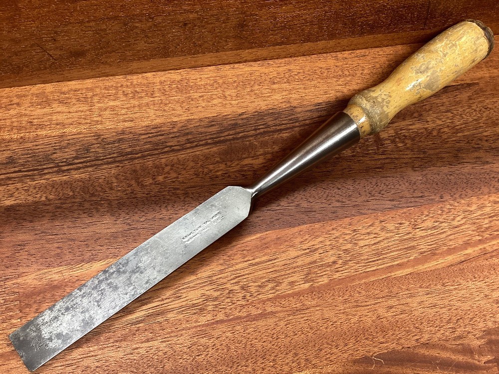 T.H. Witherby 3/4” Socket Chisel Winsted Edge Tool Works Very Nice ! L👀K !