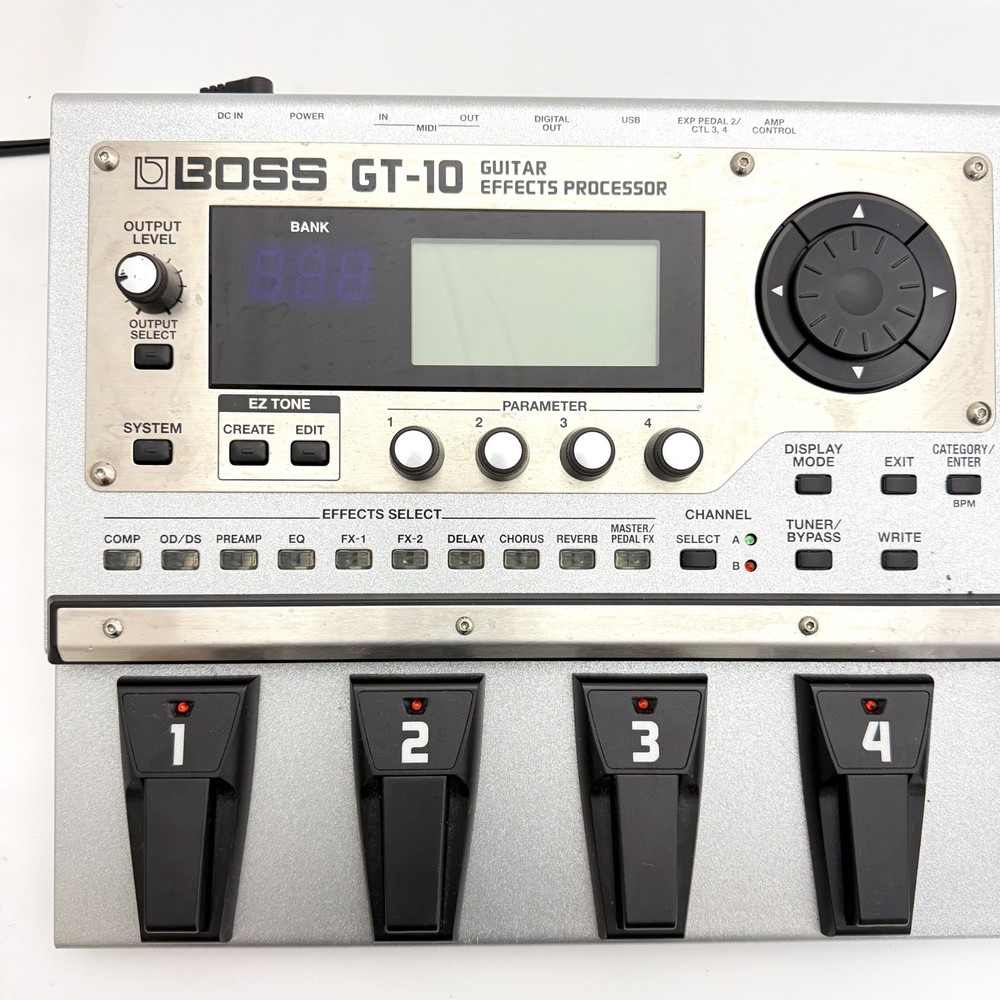 Boss GT-10 Guitar Multi Effects Floor Processor Pedal Board With Adapter #0200