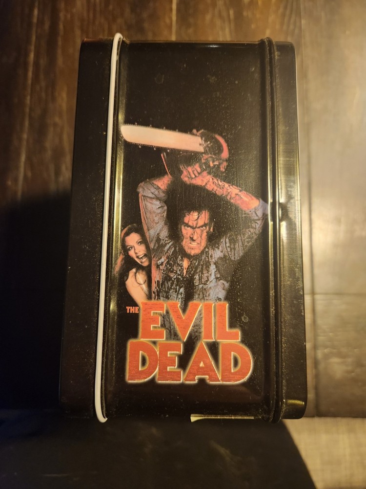 NECA 2001 the Evil Dead Lunchbox with Thermos Storage Kept