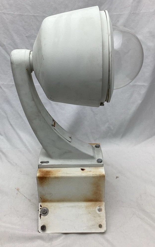 Dome Security Camera CAM-5Z-IP-35X-DN with Mounting Bracket (Unbranded)