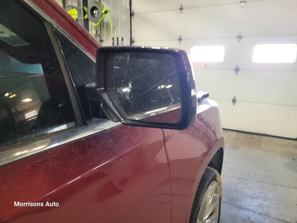 ESCALADE 2015 Air Shutter 2104375