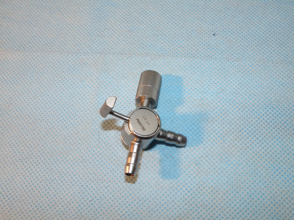 R Wolf flexible scope channel adapter with switchable ports, model 883.01