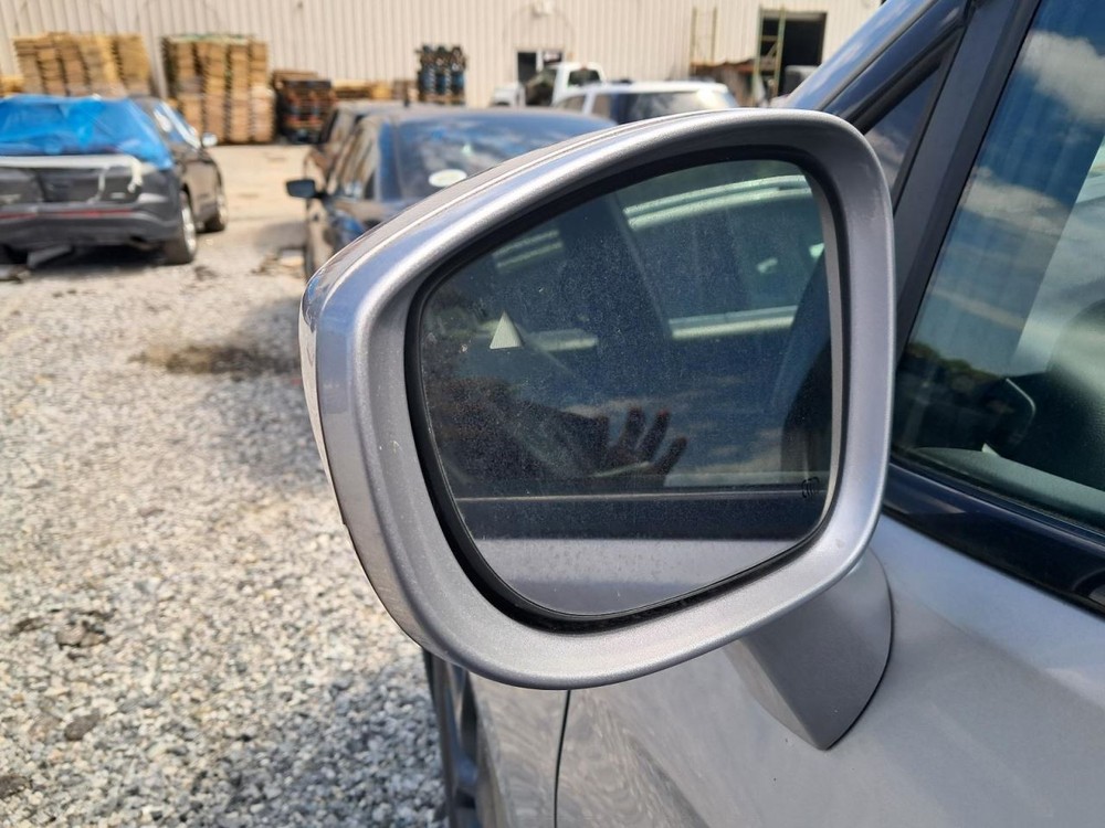 PACIFICA 2018 Glove Box 4781603