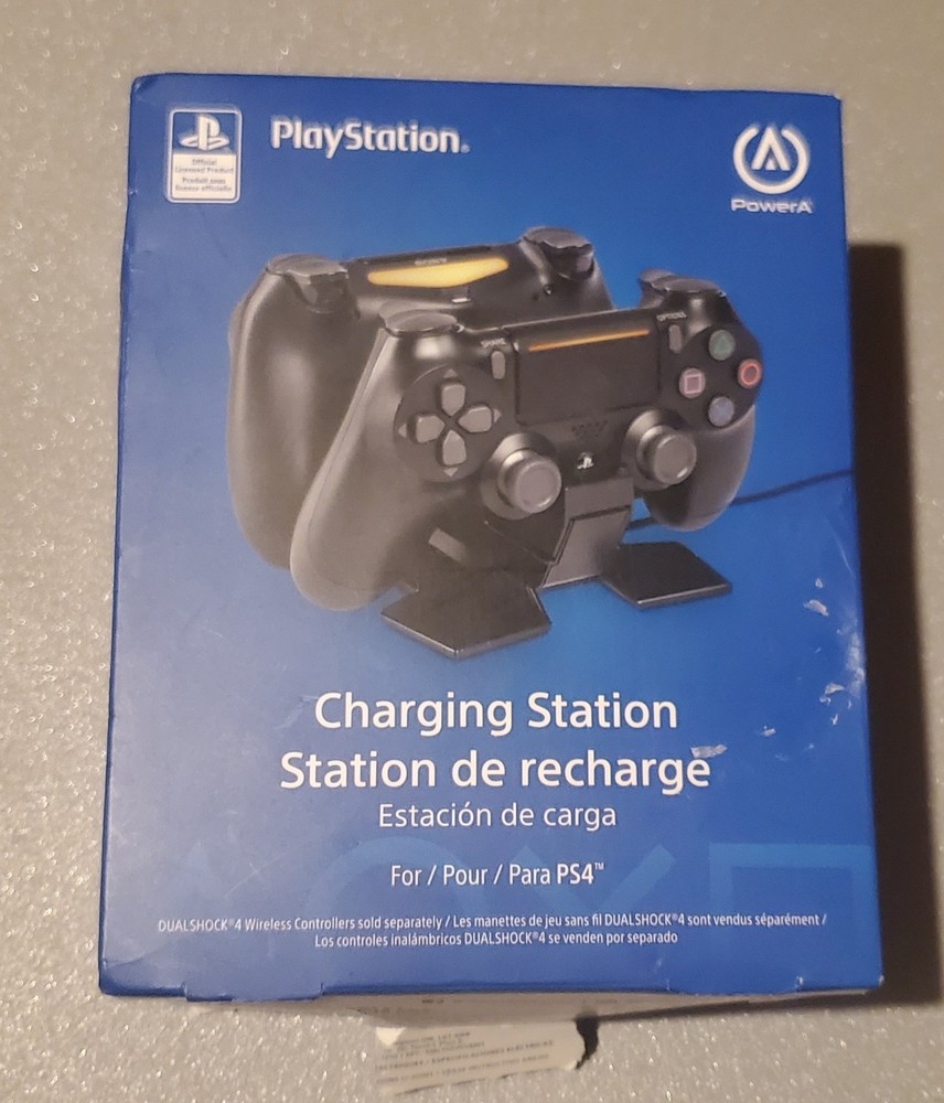 PowerA CPFA141325-02 DualShock 4 Controller Charging Station