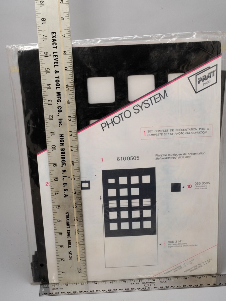Prat Paris 35mm 20 Slide Presentation Display Storage Mat Board in sleeve