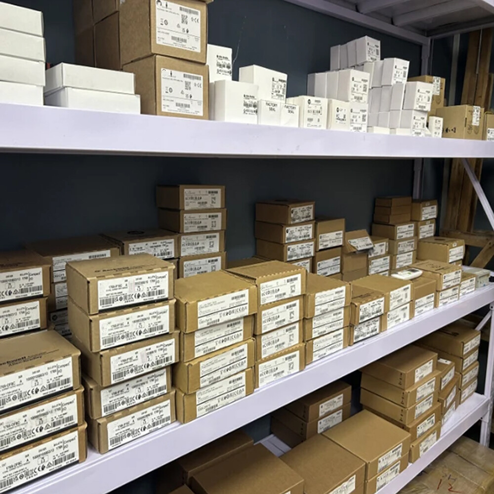 1PC Lenze E82EV152K4C Module E82EV152K4C New Expedited Shipping