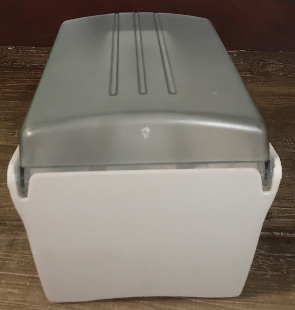 Fellowes Econo Store 3.5" Diskette Storage Case.