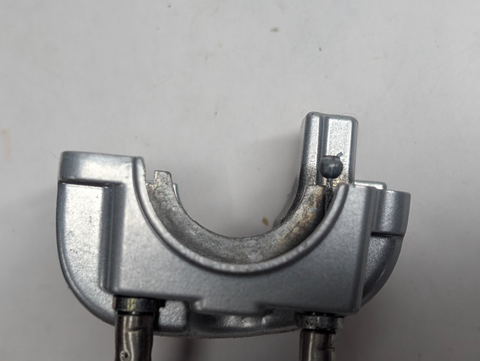 Harley Davidson VROD Handlebar Control Switch Housing & Throttle Idle Cables