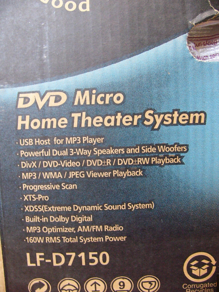 NEW LG LF-D7150 Micro DVD System
