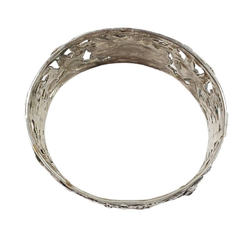 Antique .800 Silver Cherub Repousse Napkin Ring