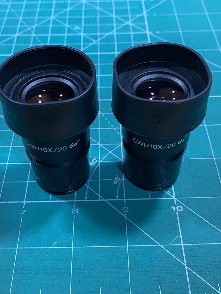 Olympus CWH10X/20 Microscope Eyepiece