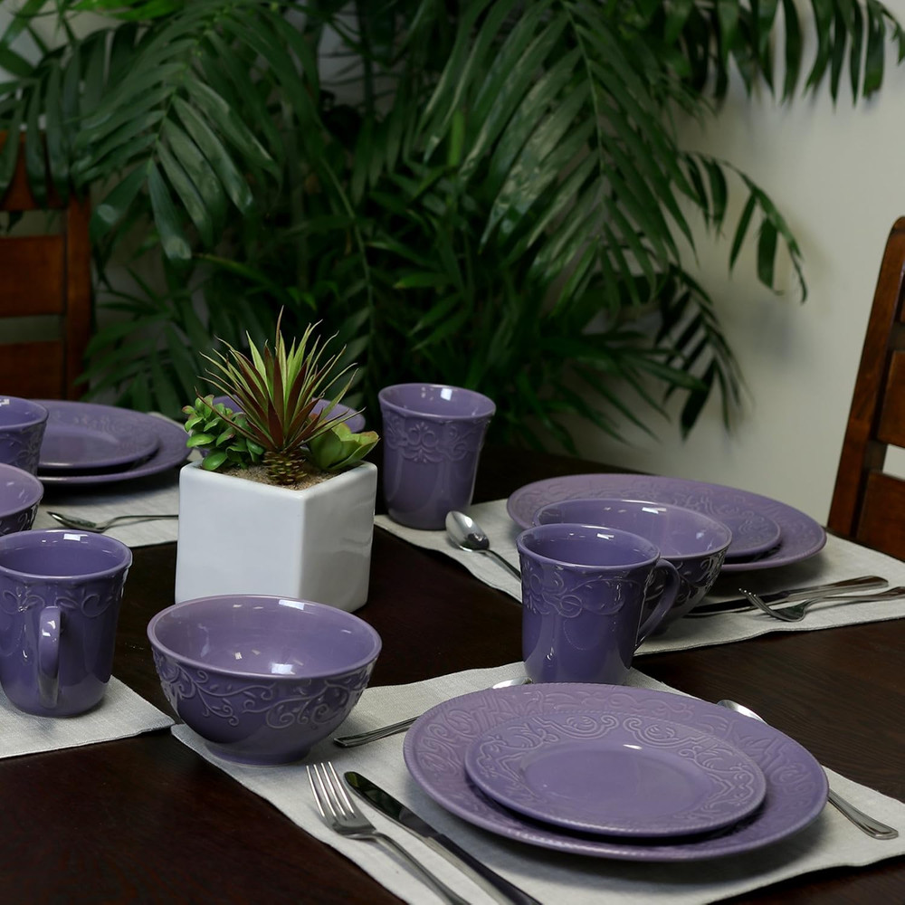 Lilac Fields 16-Piece Dinnerware Set
