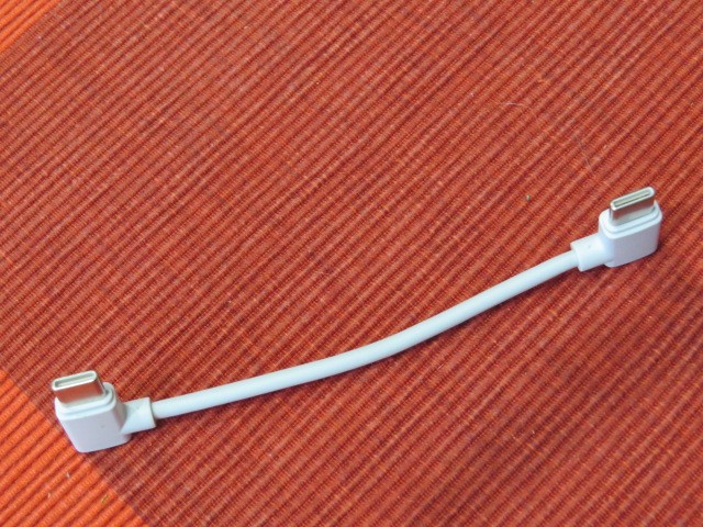 SAMSUNG THE FREESTYLE Projector Battery Power Cable Type-C