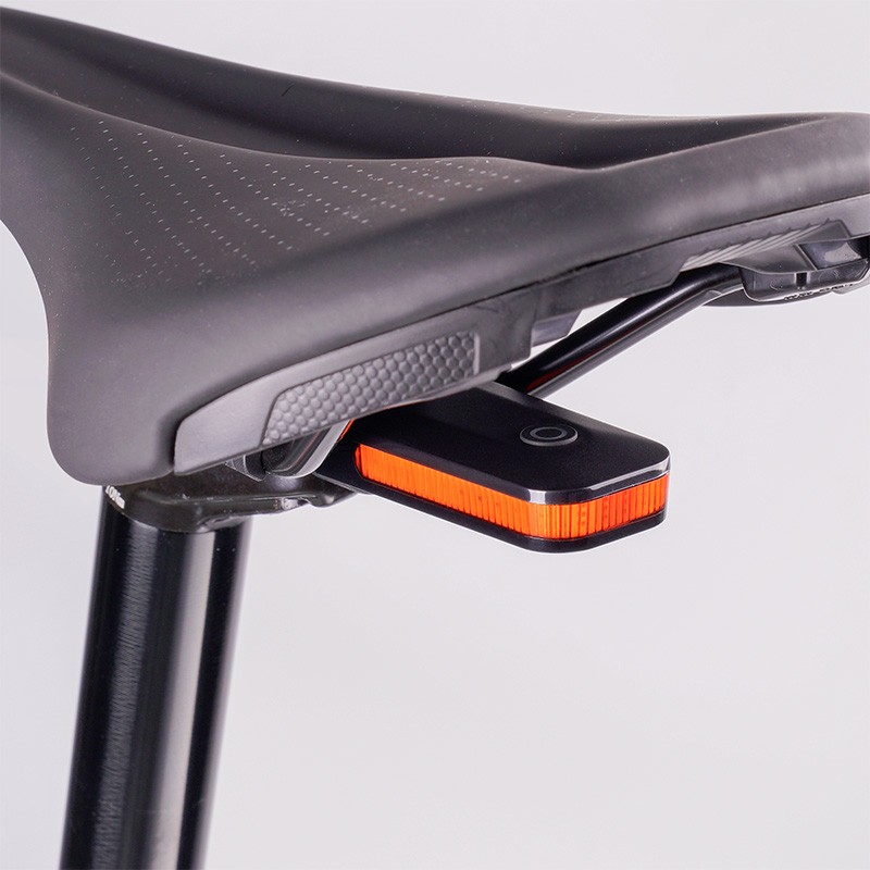 RAVEMEN CL01 Bike Light Bicycle Taillight Rechargeable Brake Sensor Flashing New