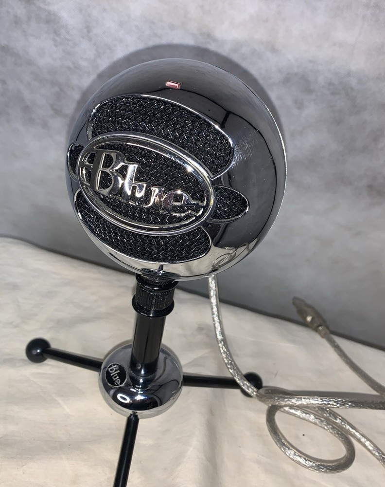 Blue Microphone Chrome Snowball USB Mic with Stand & USB Cable. Tested Working