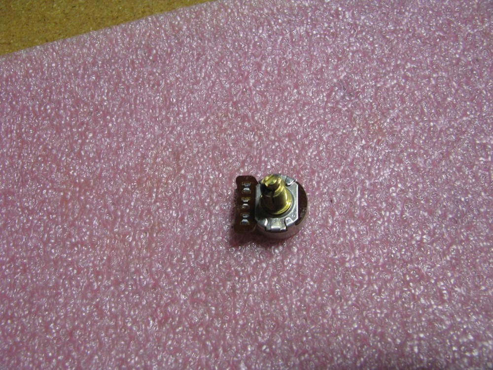 HP VARIABLE RESISTOR # 2100-0809 NSN: 5905-00-982-8417