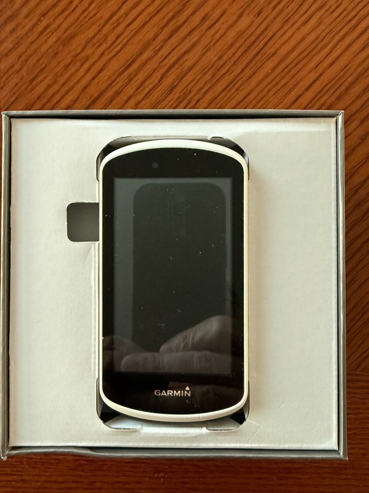 Garmin Edge 1030 Bicycle Computer Bundle - 0100175800