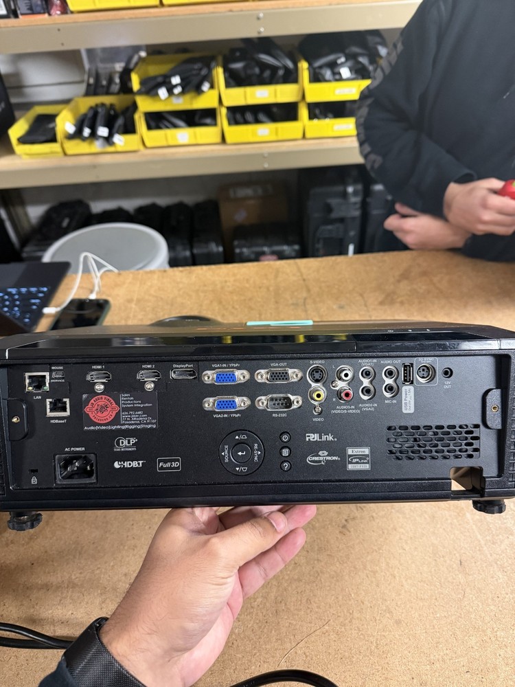 Eiki EK-600U Lot