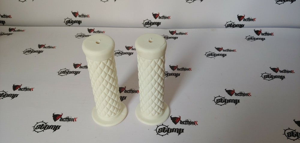 GRIPS WILL FIT MOST 22MM BARS