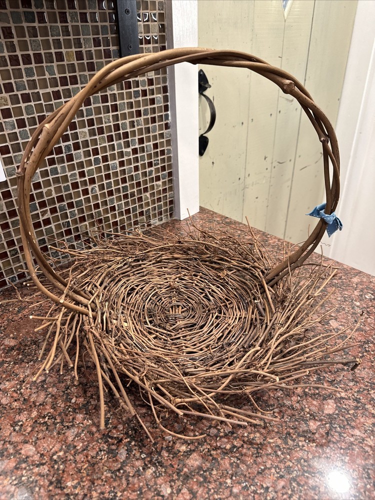 Pottery Barn Grapevine Easter Nest Basket