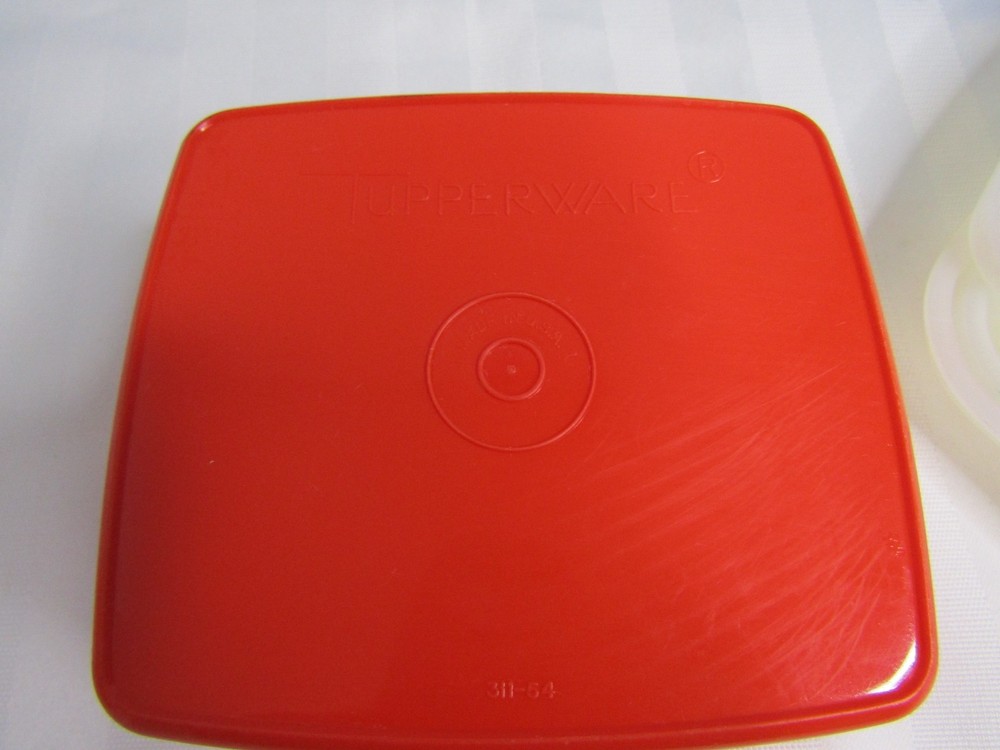 Vintage Tupperware Pack N Carry Lunch Box & Handle + 3 Containers READ