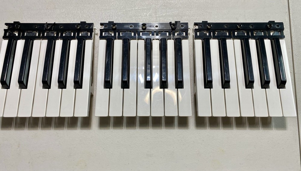 Yamaha PSR / YPT Electronic Keyboard 3 Full Octaves REPLACEMENT KEYS.