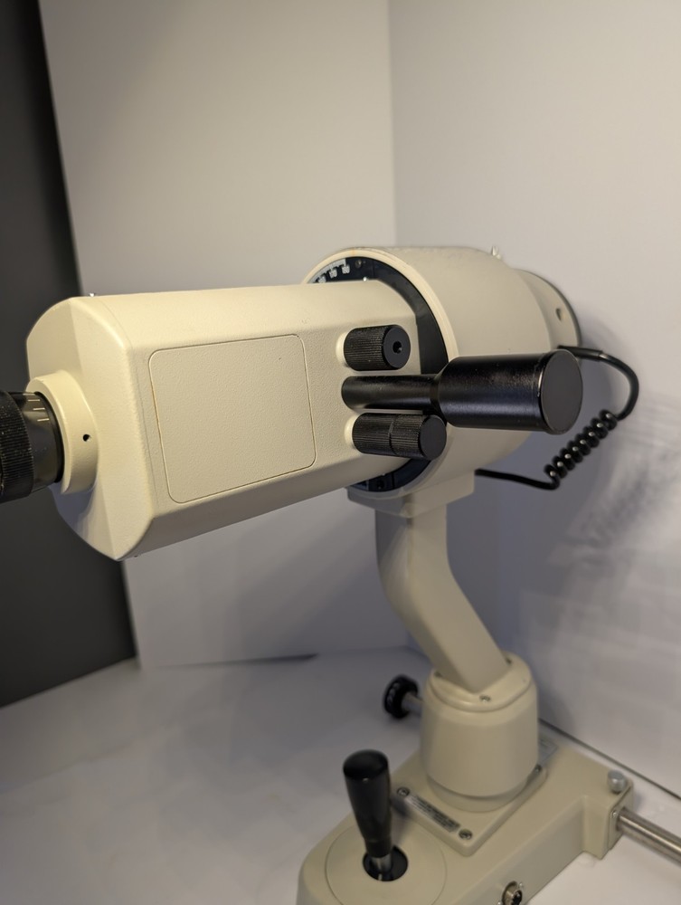 Topcon OM-4 Opthalmometer Keratometer - UNTESTED