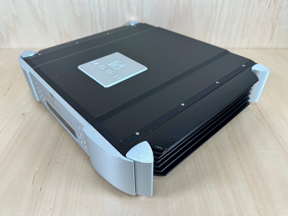 Simaudio Moon 650D DAC/CD Transport